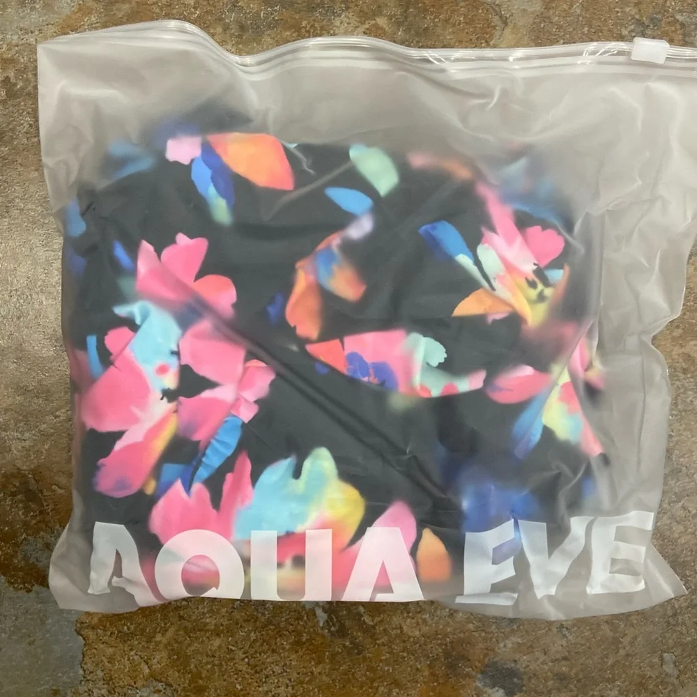 NWT Aqua Eve 18W Swimsuit - Picture 8 of 9